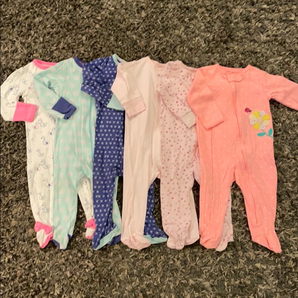 6-9m & 9m zip-footed pajamas bundle